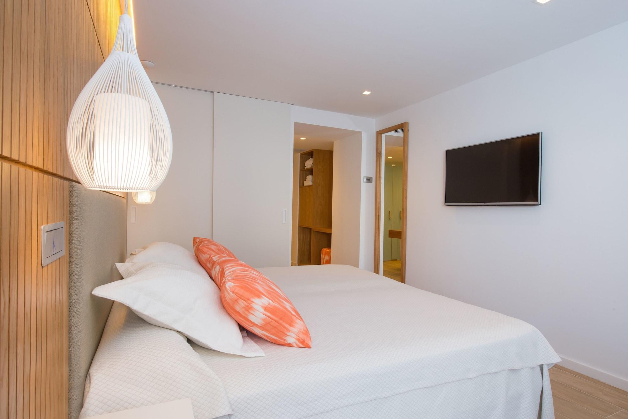 פלאיה דה מורו Iberostar Waves Playa De Muro מראה חיצוני תמונה