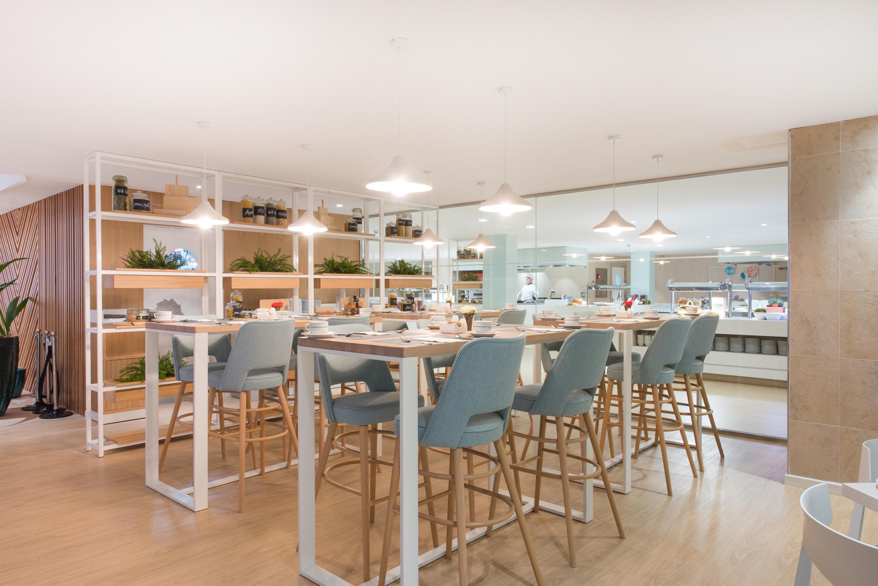 פלאיה דה מורו Iberostar Waves Playa De Muro מראה חיצוני תמונה