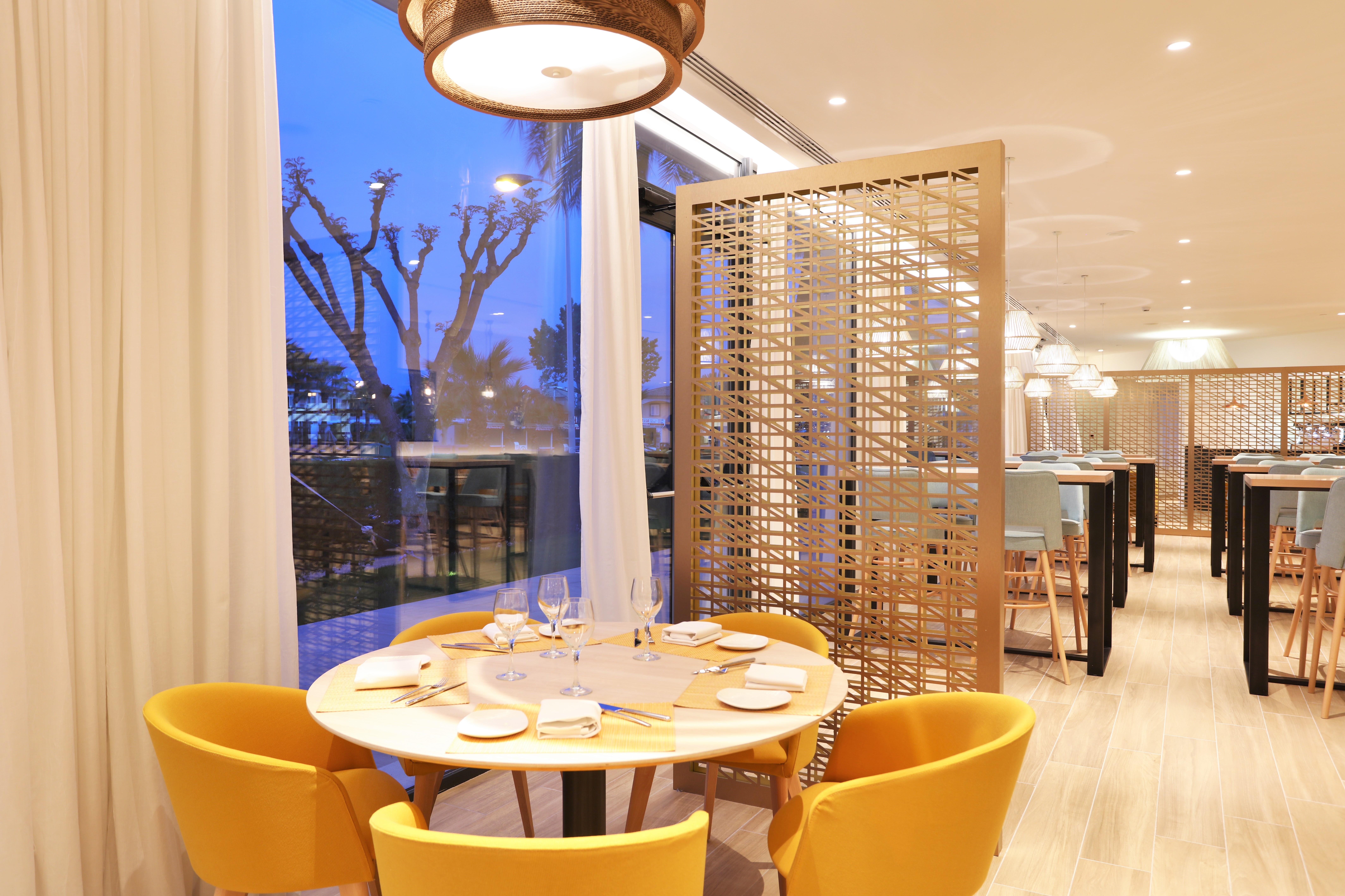 פלאיה דה מורו Iberostar Waves Playa De Muro מראה חיצוני תמונה