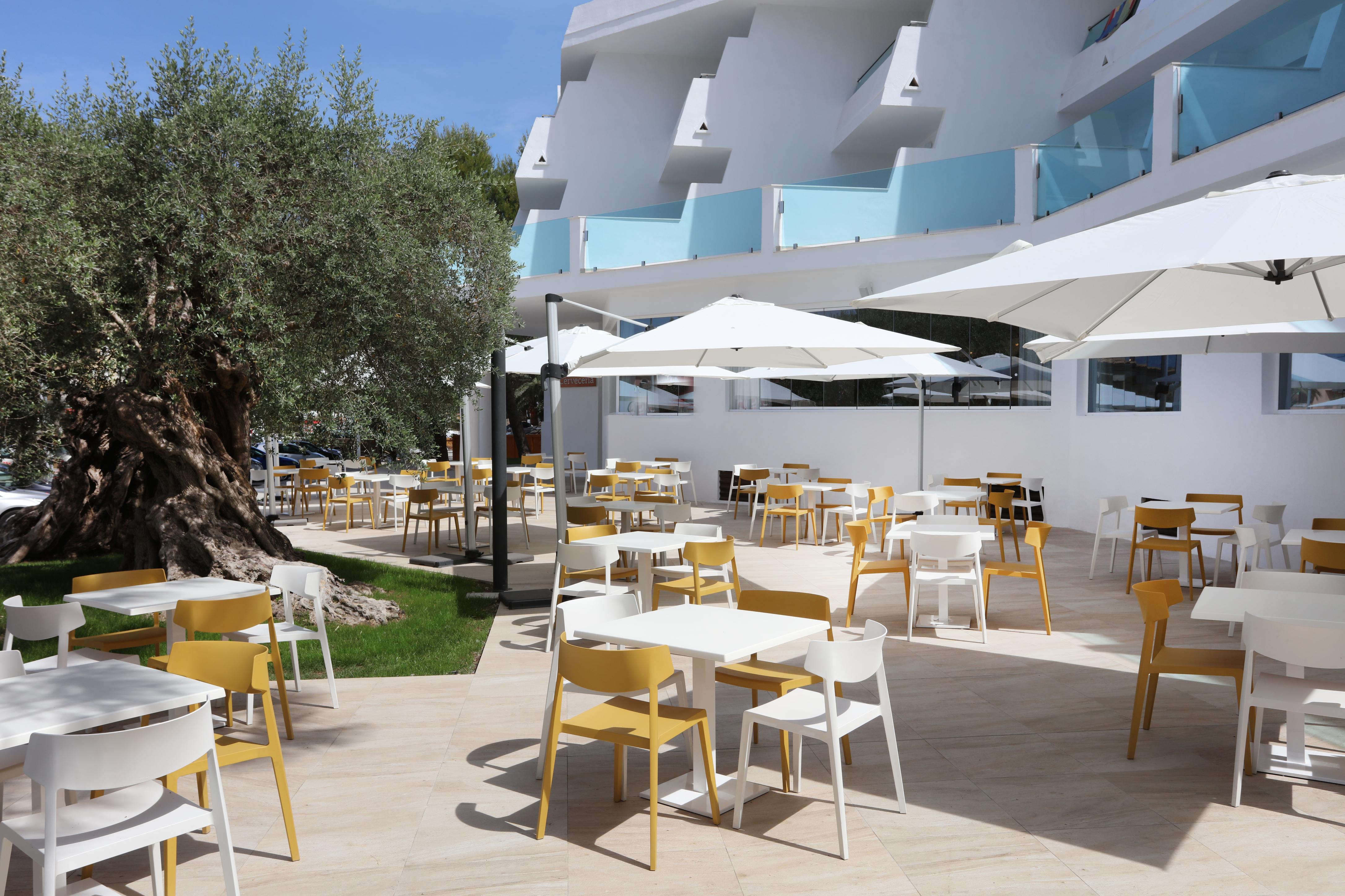 פלאיה דה מורו Iberostar Waves Playa De Muro מראה חיצוני תמונה
