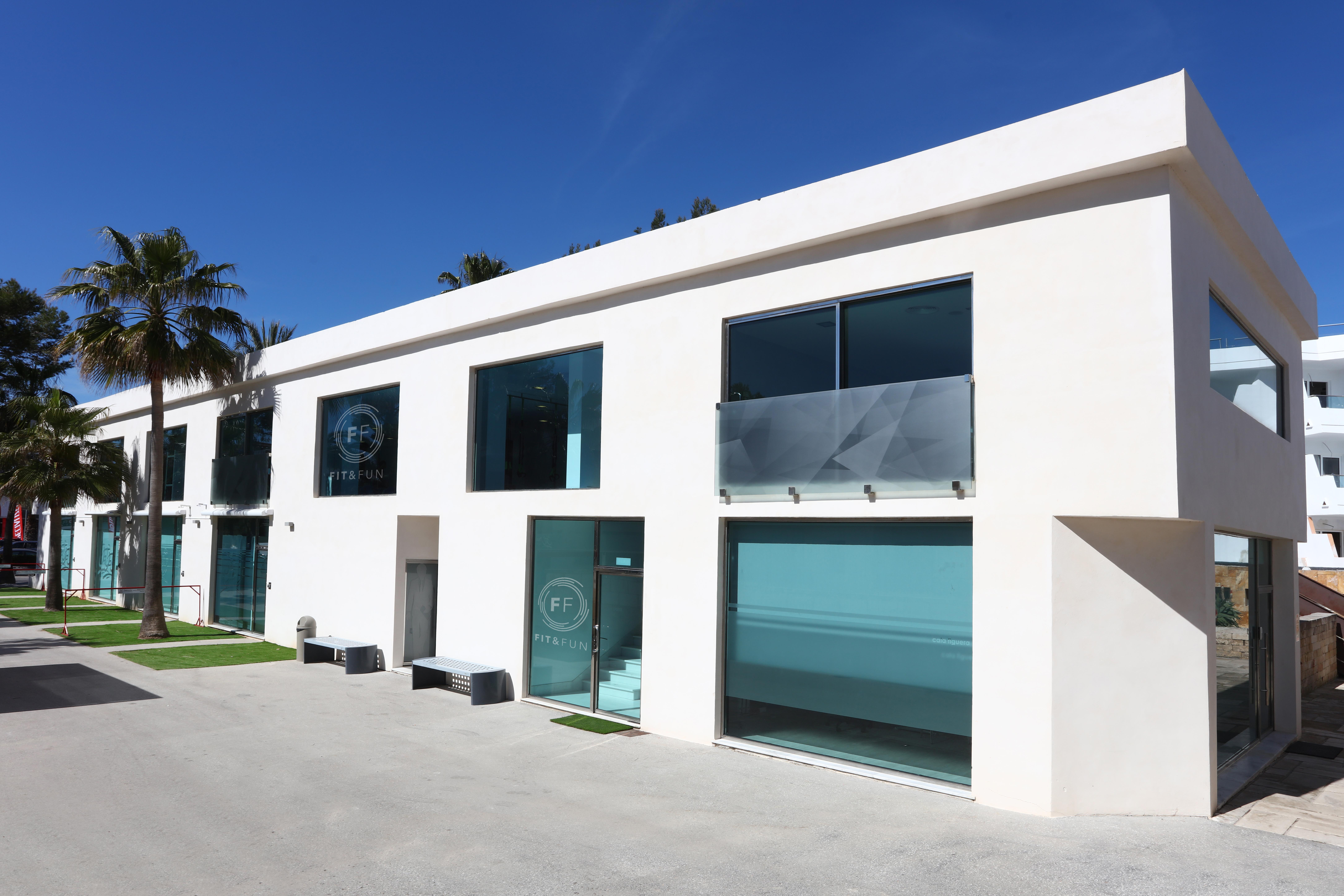 פלאיה דה מורו Iberostar Waves Playa De Muro מראה חיצוני תמונה